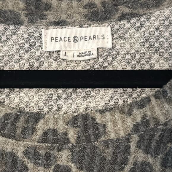 Peace & Pearls Leopard Print Sweater – Size Large - Picture 2 of 4